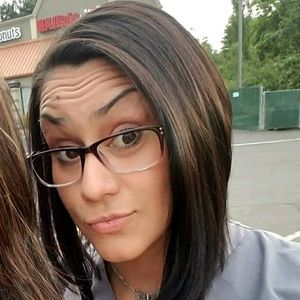 Meet your Posher, Whitney